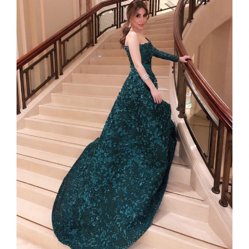 موضة البولكا دوتس من اختيار الجميلة يارا