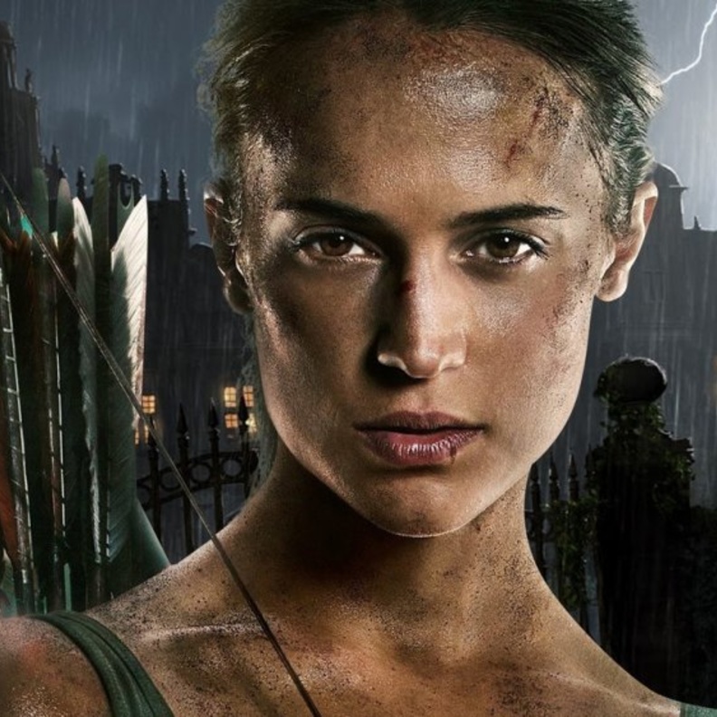 الممثلة أليسيا فيكاندير من فيلم Tomb Raider 