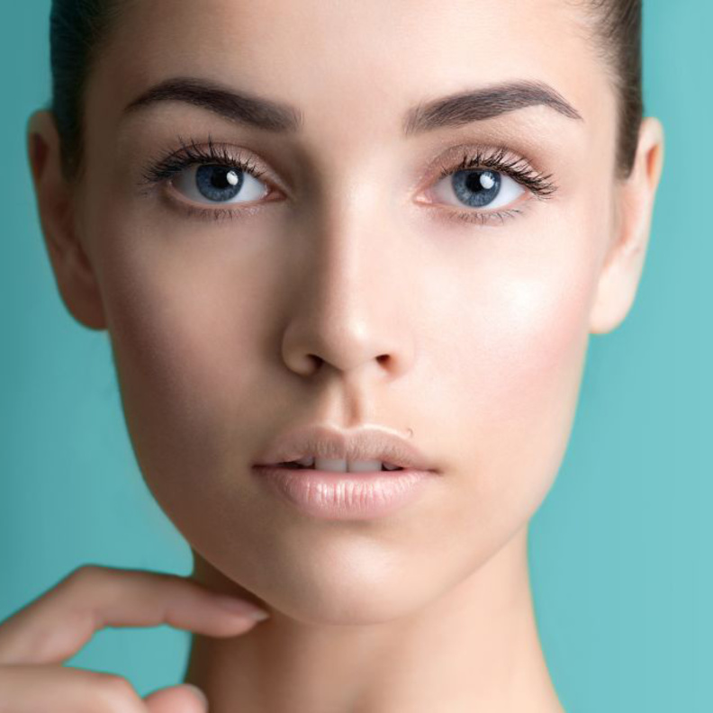 الرموش المثالية لك اليوم وبسهولة