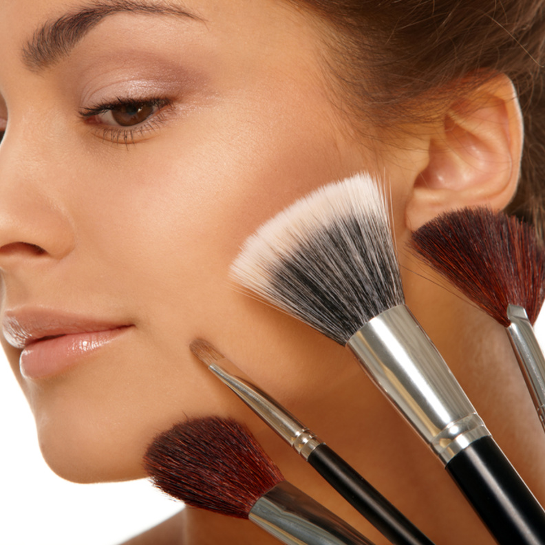 حافظي على فرش المكياج نظيفة