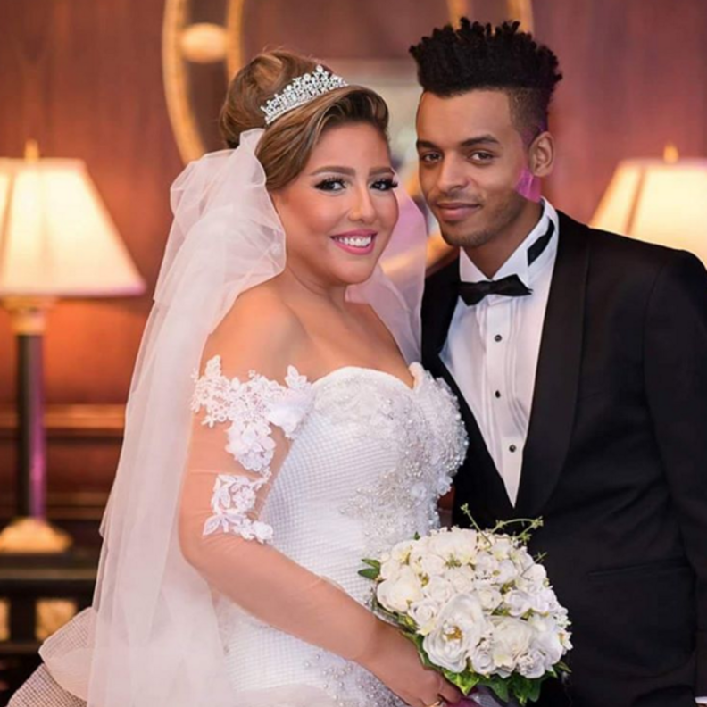 مي كساب وزوجها