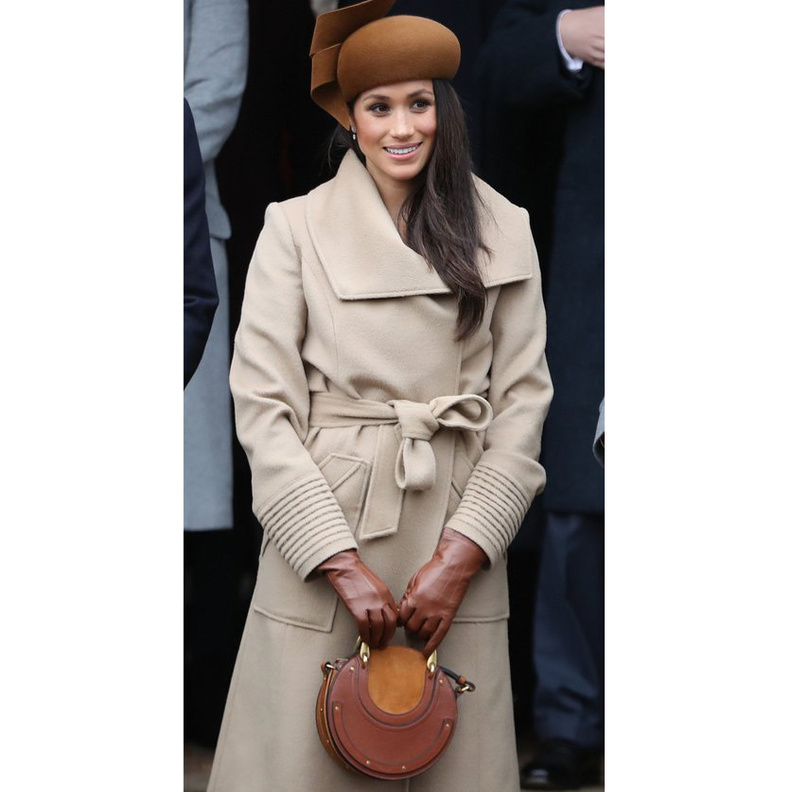 موديلات شنط ميغان ماركل الزيتية من دار Strathberry