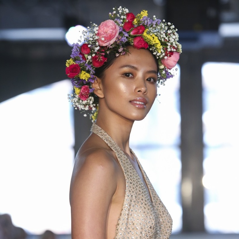 رسمات عيون ناعمة باسلوب دار Jenny Packham