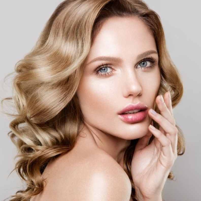 حرارة الصيف العالية لن تؤثر على مكياجك