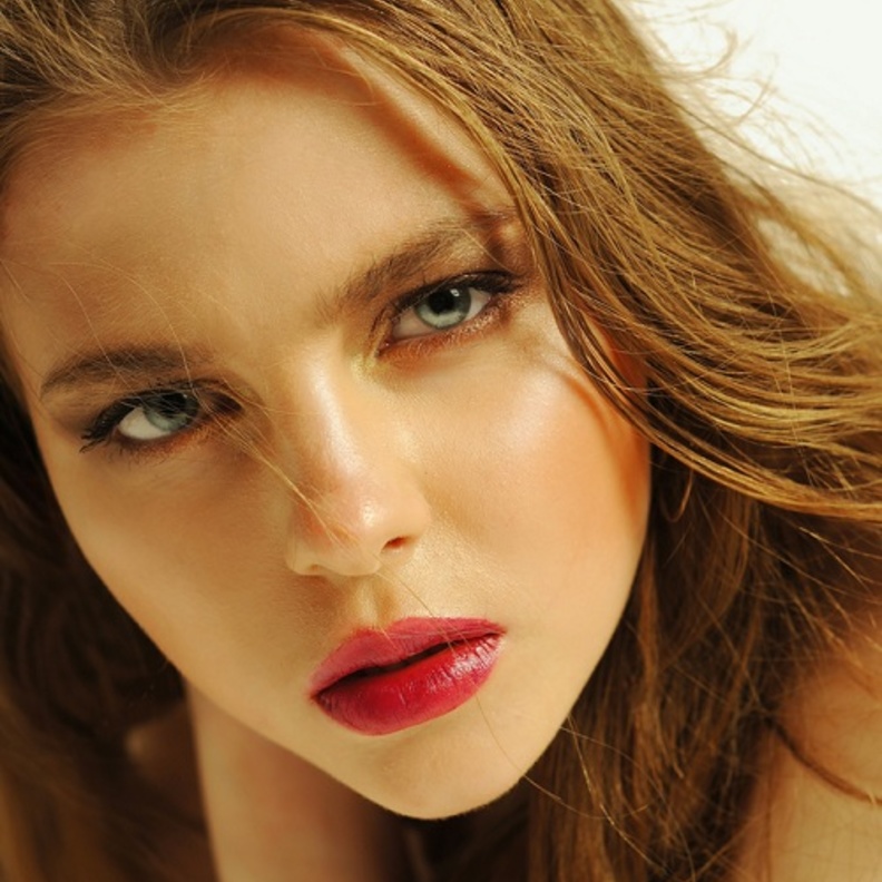 تثبيت المكياج في الصيف