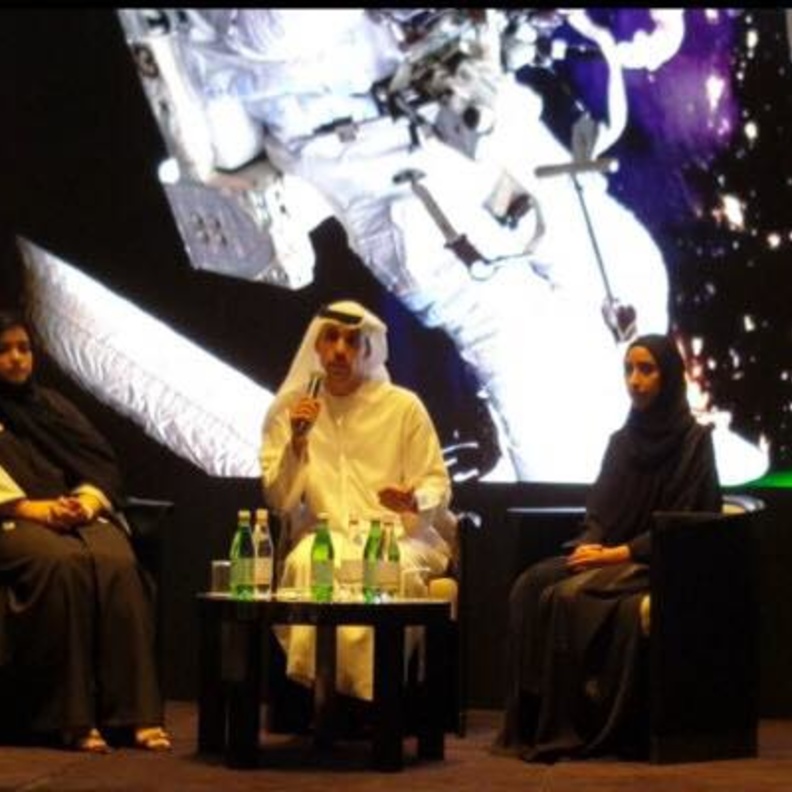 أكثر من 4,000 اماراتي يطمحون للإلتحاق في برنامج الإمارات لرواد الفضاء