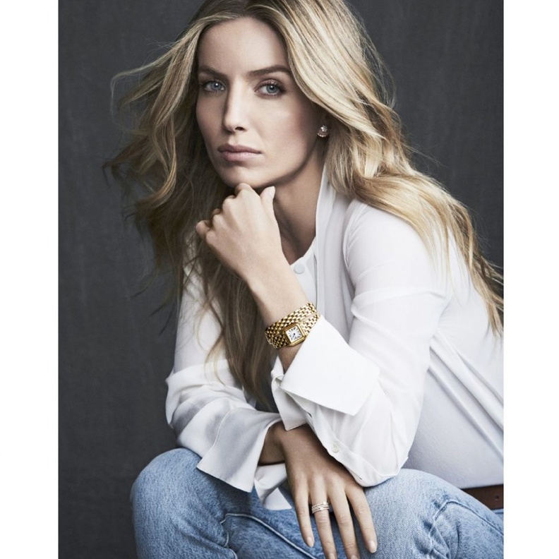 انابيل واليس الوجه الاعلاني الجديد لـ Panthère de Cartier