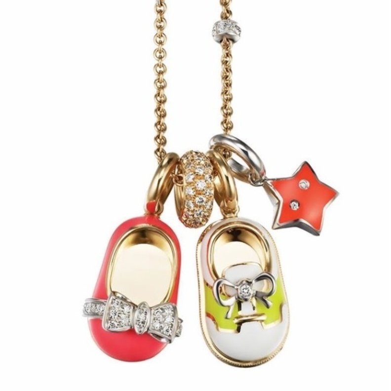 مجوهرات ذهب للأطفال المواليد