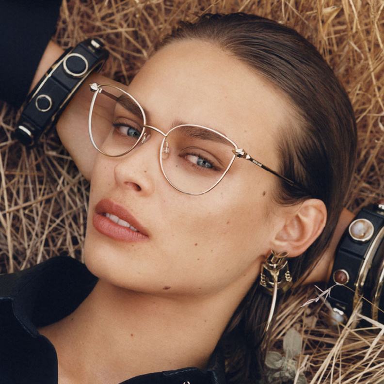 مجموعة نظارات جديدة من Roberto Cavalli