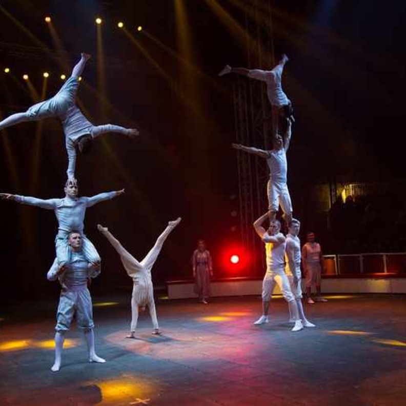 افتتاح مدينة ترفيهية بمليار دولار في أبوظبي خلال يوليو 