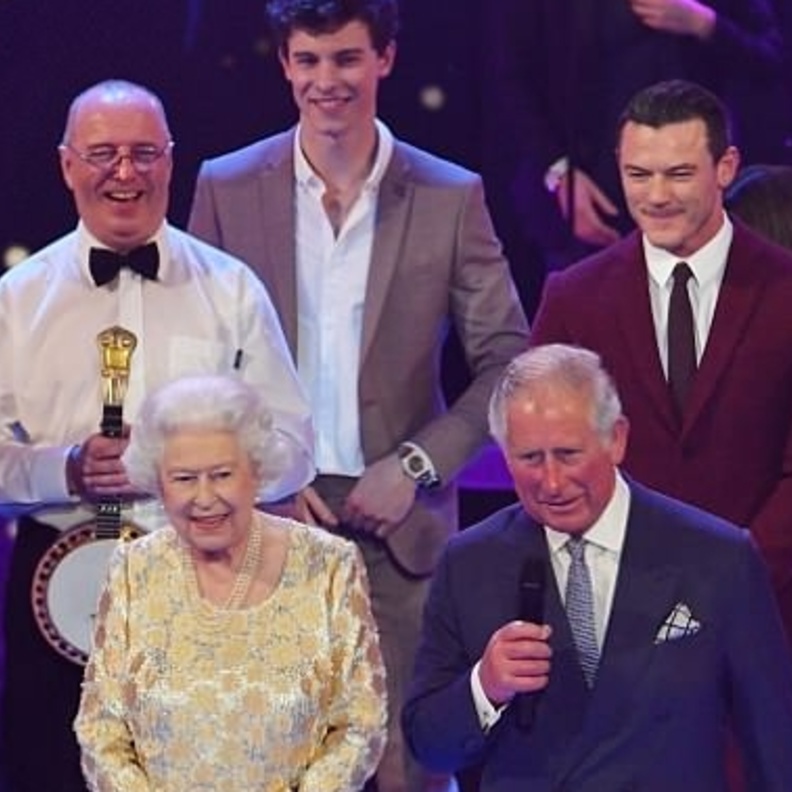 شاهد ردة فعل ملكة بريطانيا بعدما خاطبها ابنها بكلمة ماما