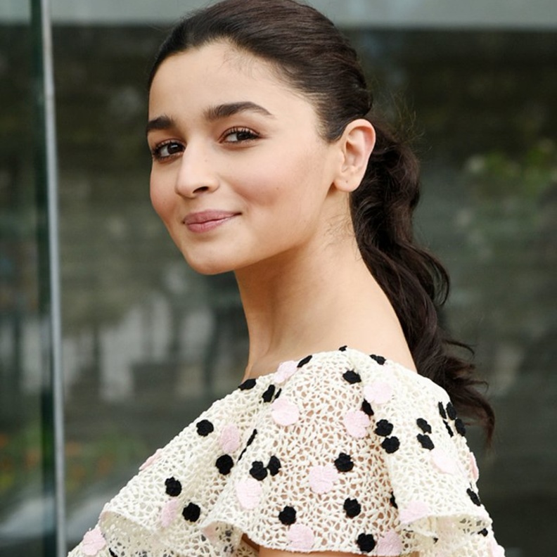 قصة فيلم عليا بهات الجديد