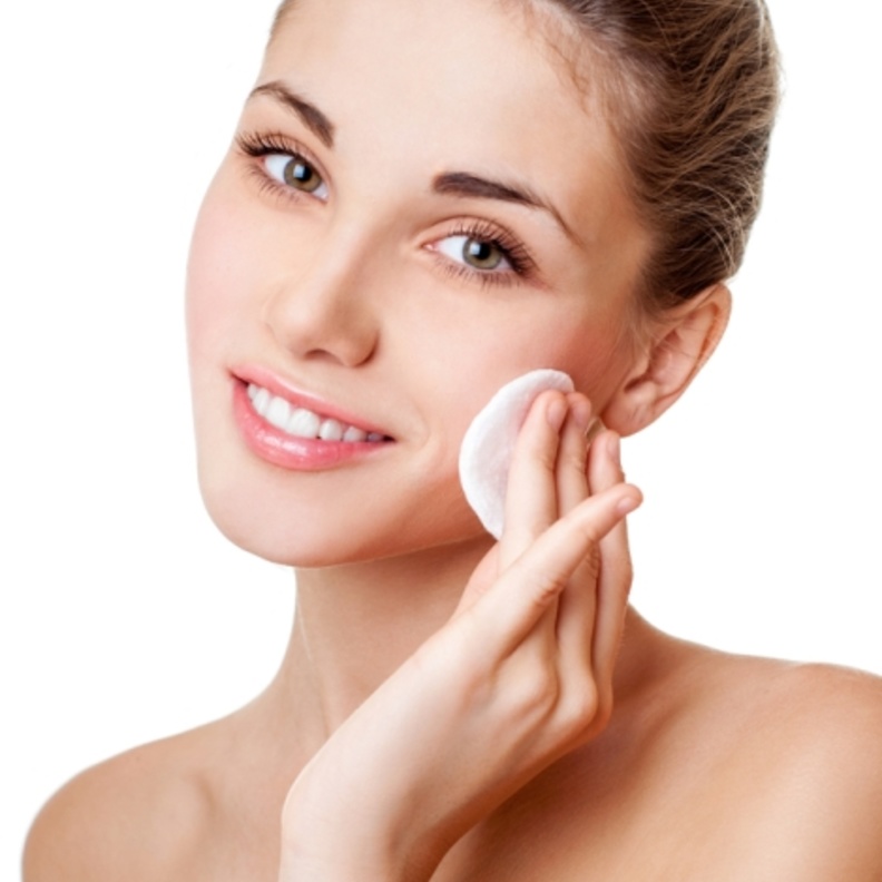 تنظيف البشرة في الصيف