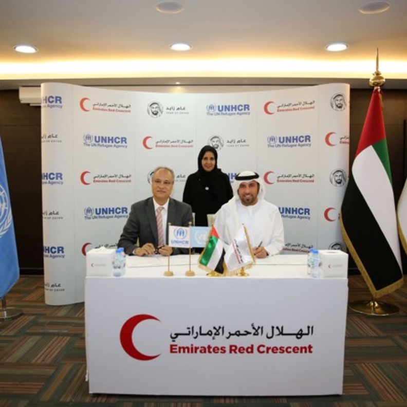 الشيخة فاطمة تقدم مليون دولار دعما إضافيا لصندوق المرأة اللاجئة لتمكين النساء اللاجئات 