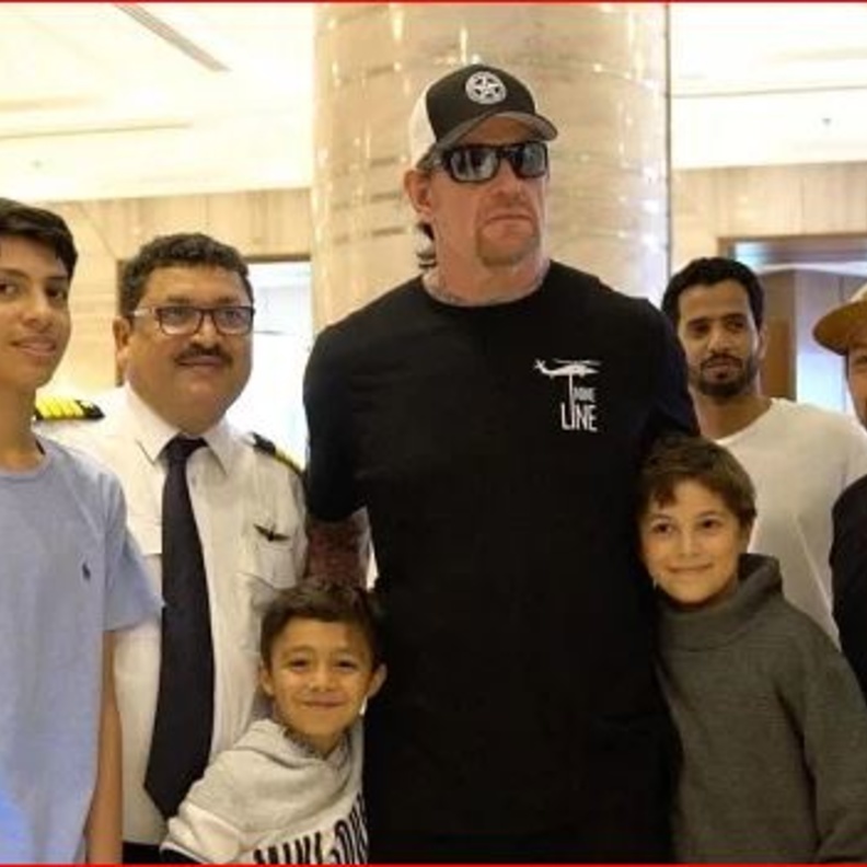  اندر تيكر في رويال رامبل جدة