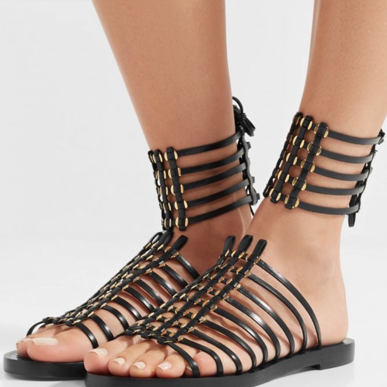 Saint Laurent صندل أسود عملي من