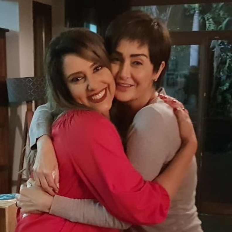 غادة عبد الرازق وحنان مطاوع