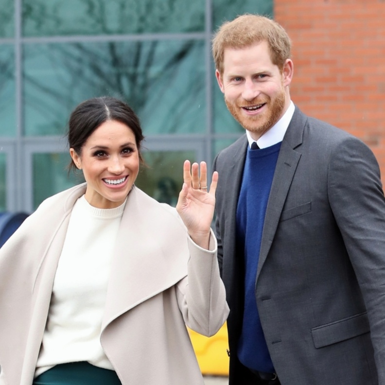 ما هدية الزفاف التي قدمتها الملكة للأمير هاري و ميغان ماركل