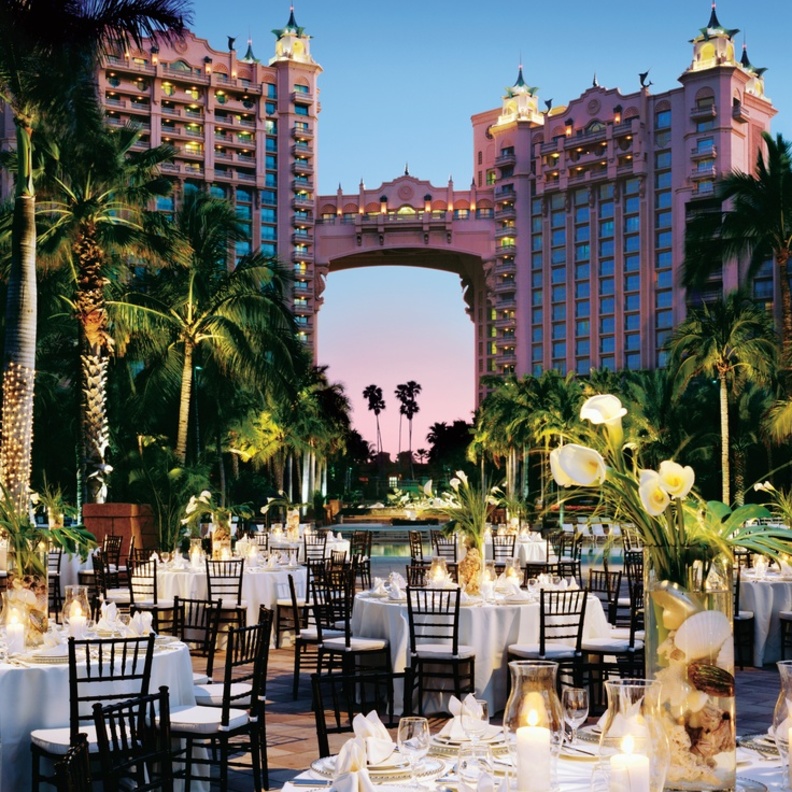 زفافك مميز في منتجع أتلانتس النخلة