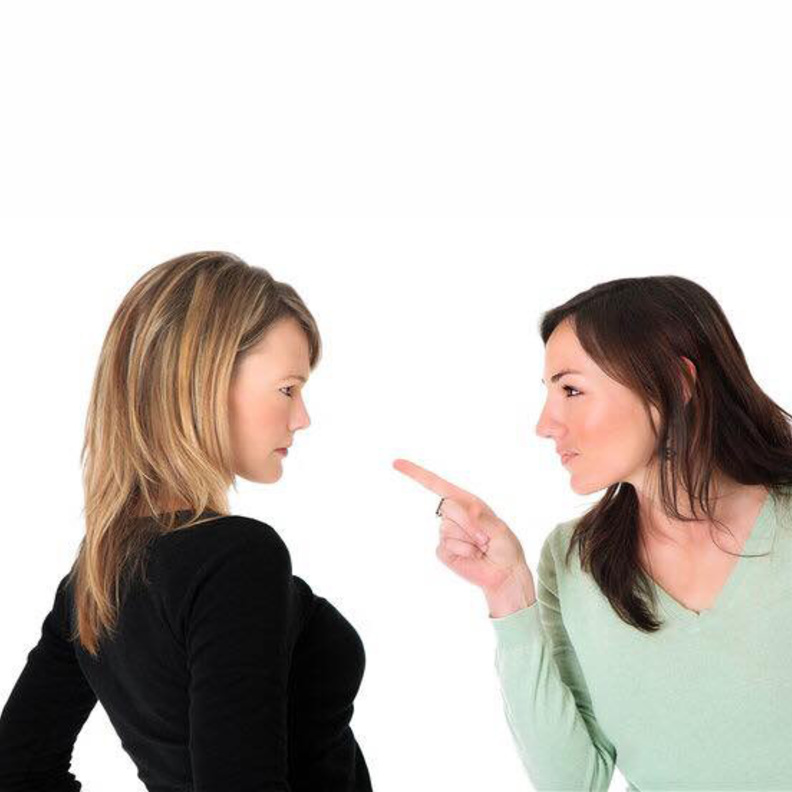 ما الحل اذا كانت اخت الزوج تسيطر على بنات أخيها