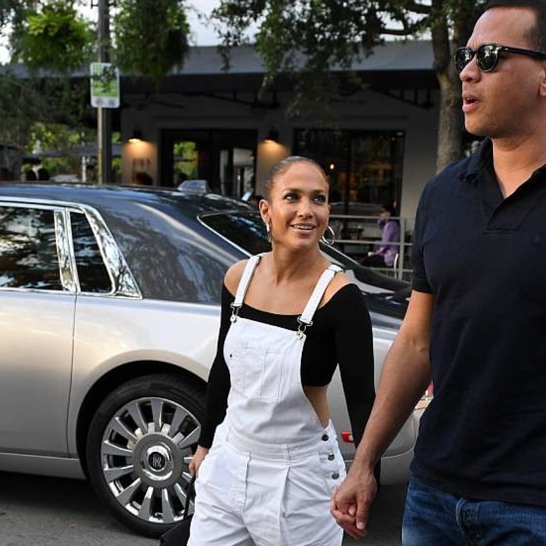 جينيفر لوبيز وأليكس رودرجيز