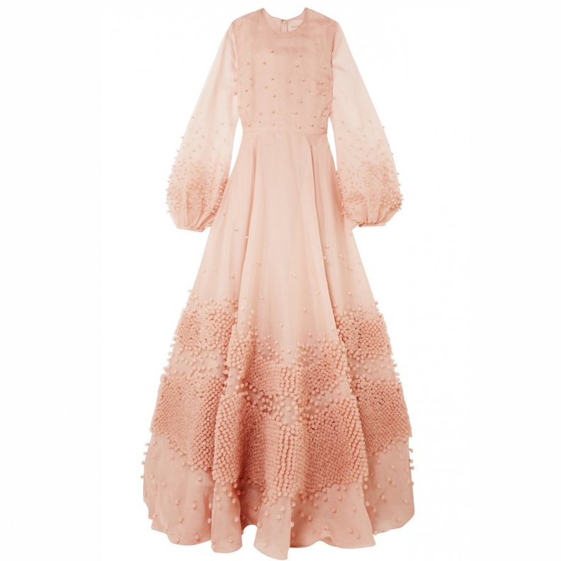 فستان من التول من MONIQUE LHUILLIER