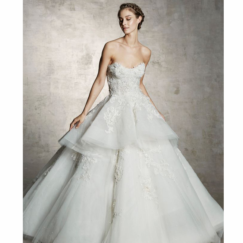 فستان زفاف بالتنورة المنفوشة من مجموعة ماركيزا لربيع 2019