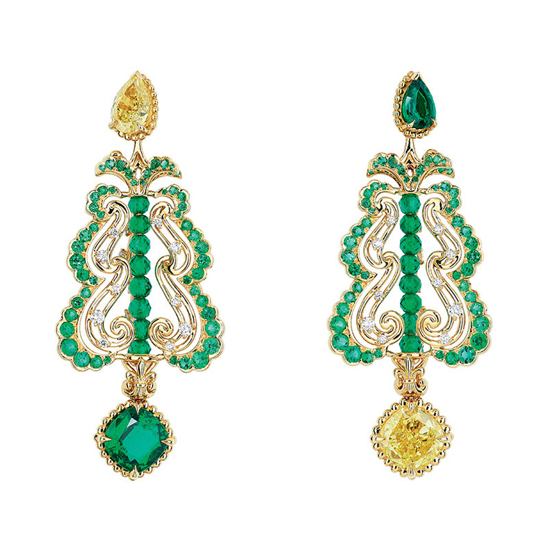 إكتشفي قطع المجوهرات الفاخرة والحصرية من Dior في متجر دبي مول