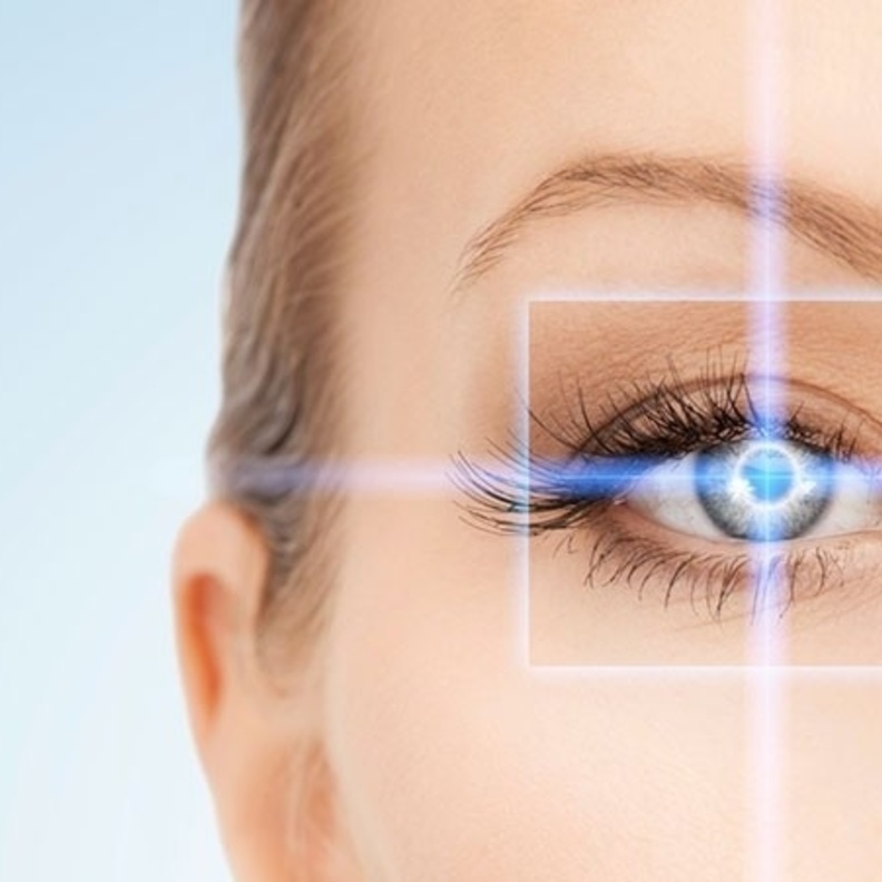 عملية الليزك تساعد في تصحيح النظر في وقت قصير