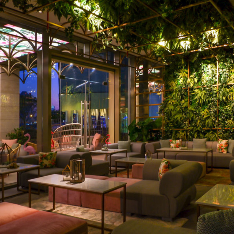 Pierre’s Bistrot & Bar