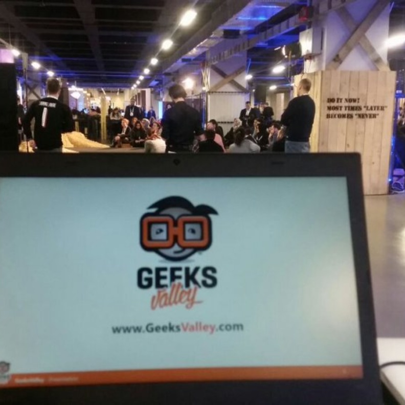  وادي العباقرة