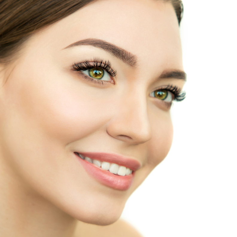 الرموش الاصطناعية المناسبة للصباح