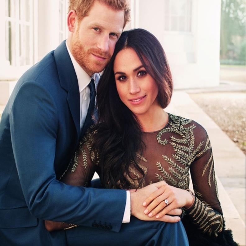 اطلالة انيقة بالاسود لميغان ماركل