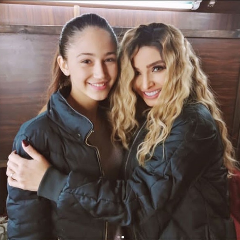 روجينا وابنة لقاء سويدان