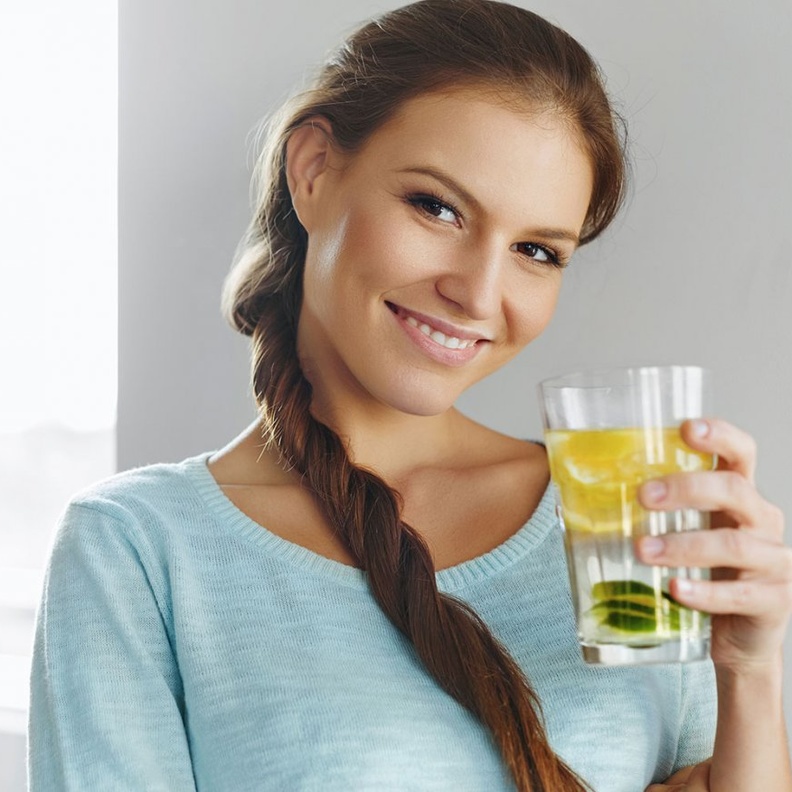 الفواكة والخضروات مفيدة لتنظيف الجسم من السموم في رمضان