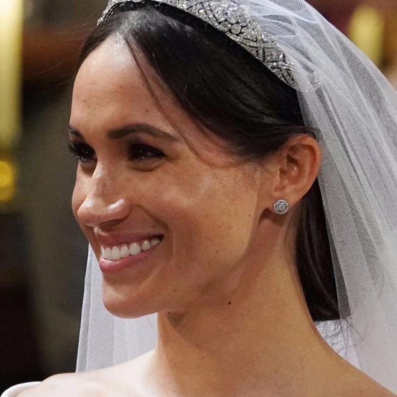 المزّين العالمي Serge Normant زيّن إطلالة ميغان ماركل يوم زفافها