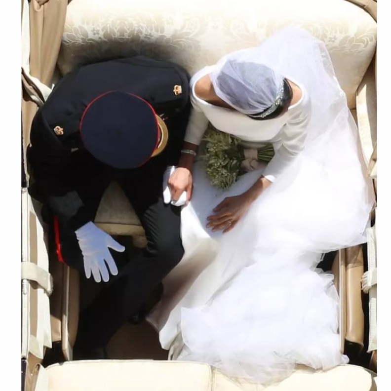 صورة "عين النسر" للعروسين الأمير هاري وميغان ماركل تنال إعجاب الملايين وتذكرنا بالقصص الخرافية!