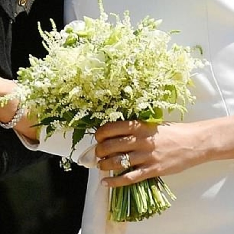 معاني رائعة في باقة زهور ميغان ماركل