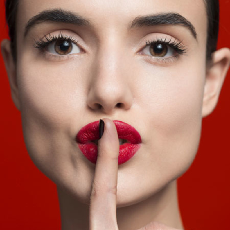 LE ROUGE LIQUIDE... أحمر شفاه خارق من Givenchy