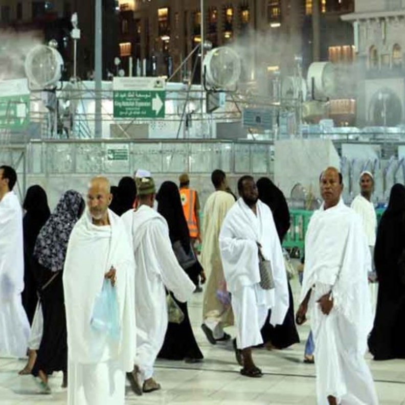 أنظمة تبريد جديدة لراحة زوار بيت الله 