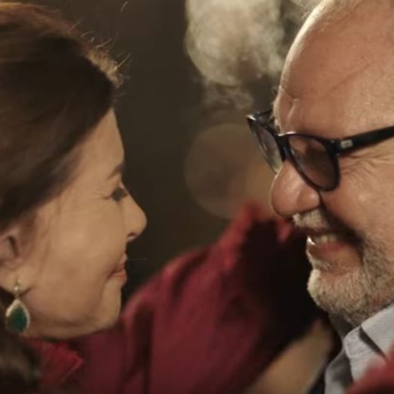 مسلسل بالحجم العائلي