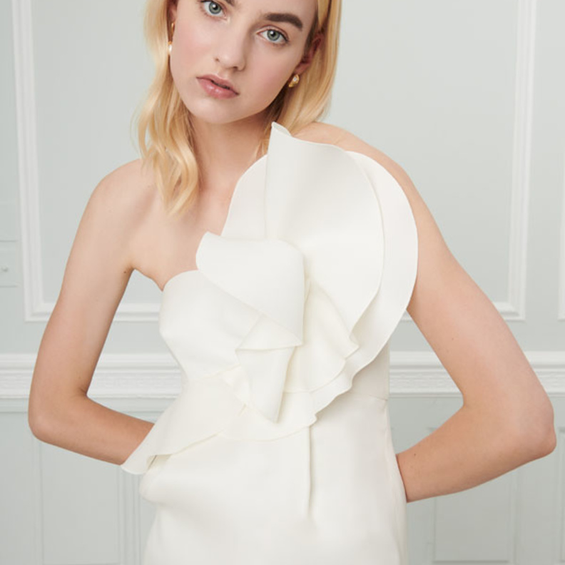 مجموعة ريزورت 2019 لدار  Oscar de la Renta