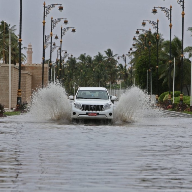 اعصار مكونو في سلطنة عمان
