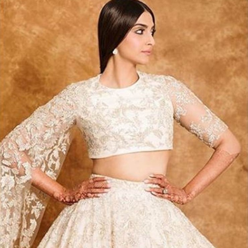 سونام كابور