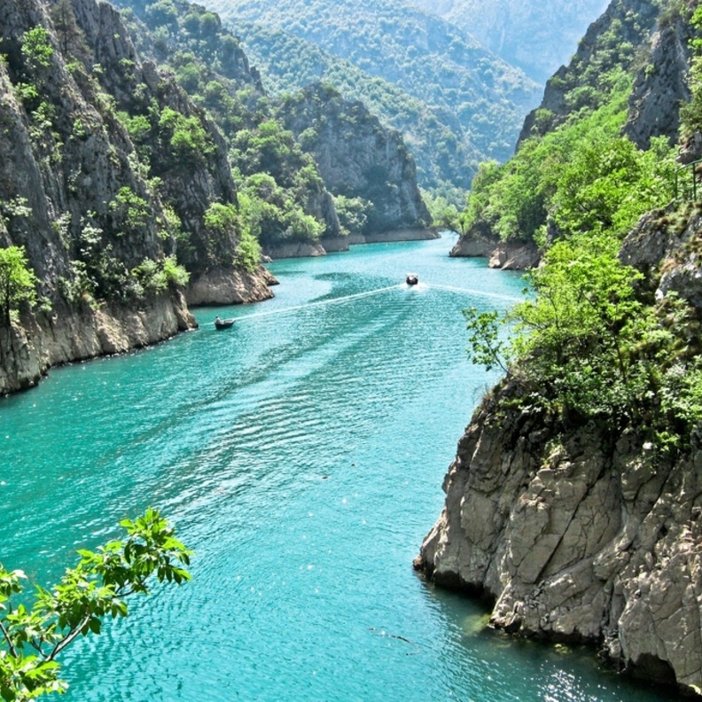 سحر الجبال في مقدونيا