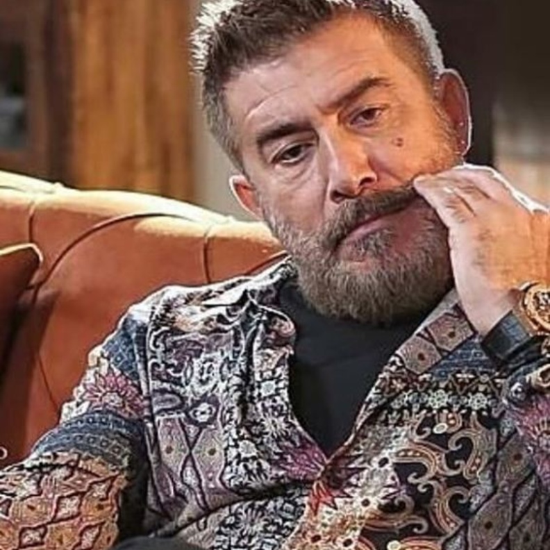 عابد فهد يخطف قلوب الجمهور بشخصيته