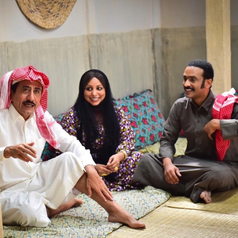 ينقل مسلسل العاصوف حياة الاسرة في السبعينات