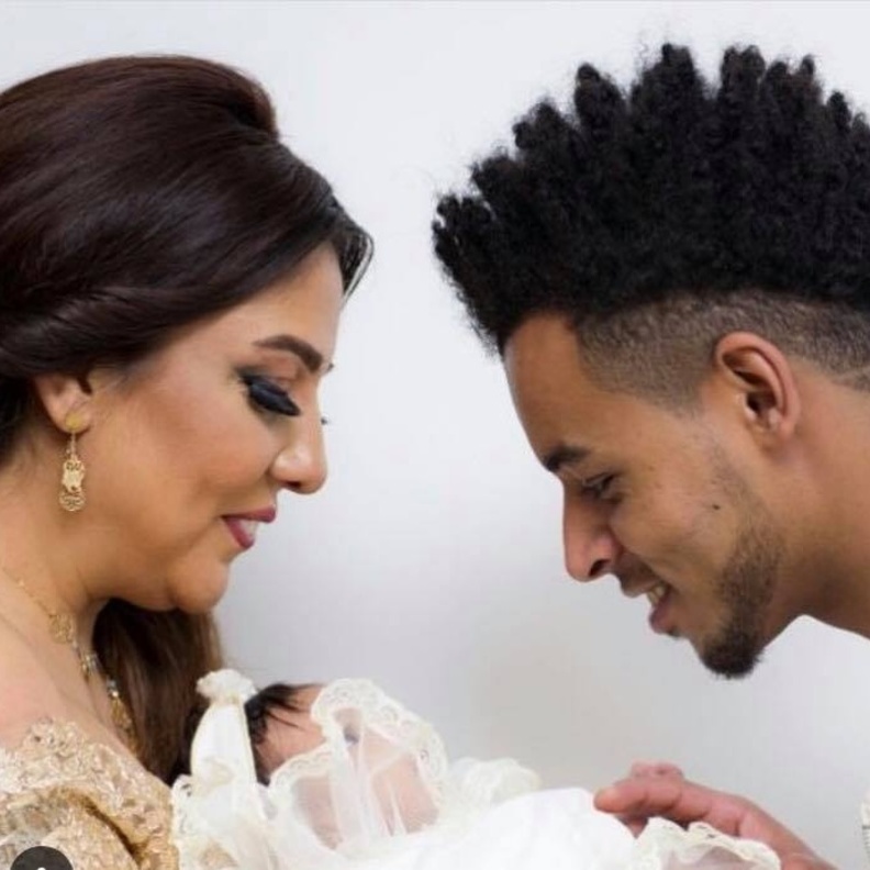 أسرة مي كساب