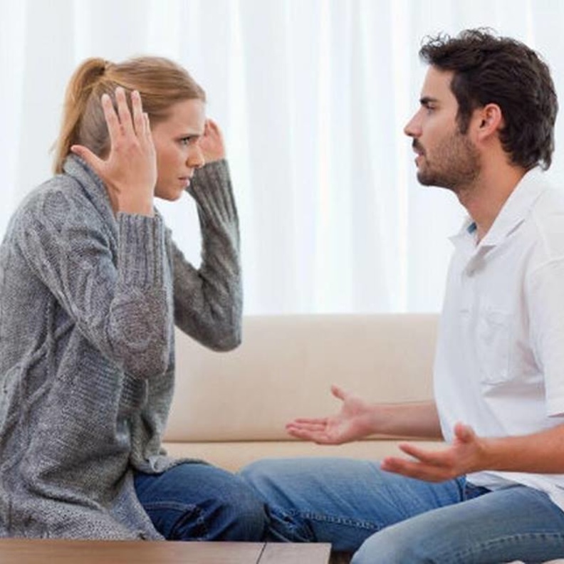 شجار الزوجين وهجر الزوجة لفراش الزوج هل يبطل الصيام؟