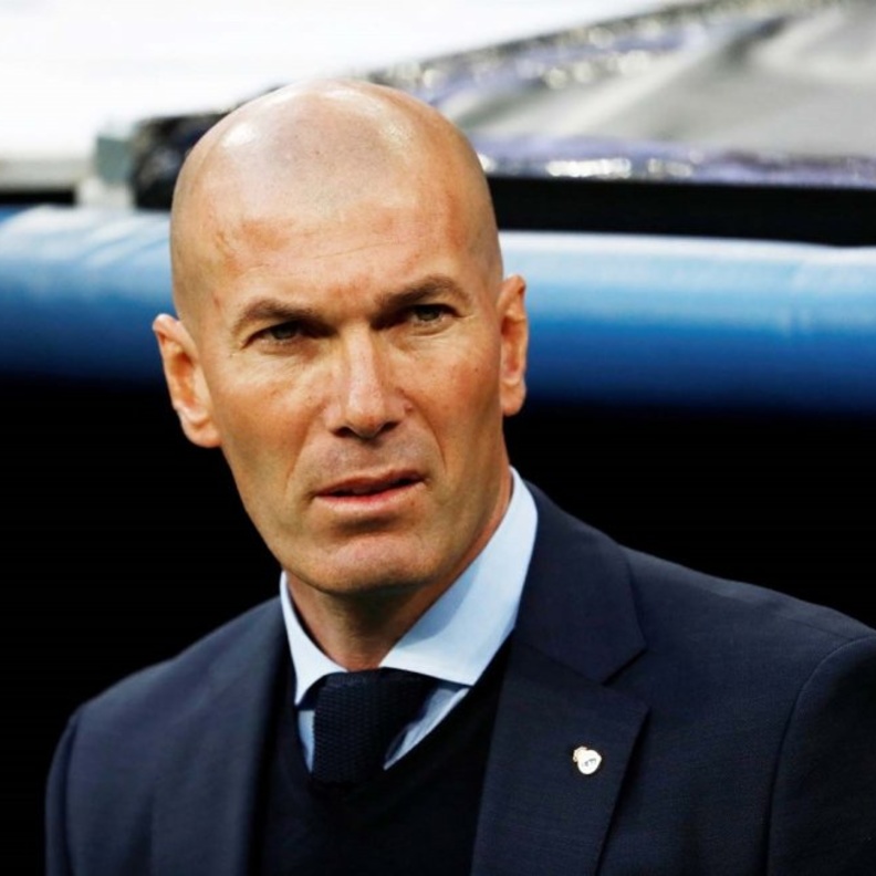 زين الدين زيدان يستقبل من تدريب ريال مدريد